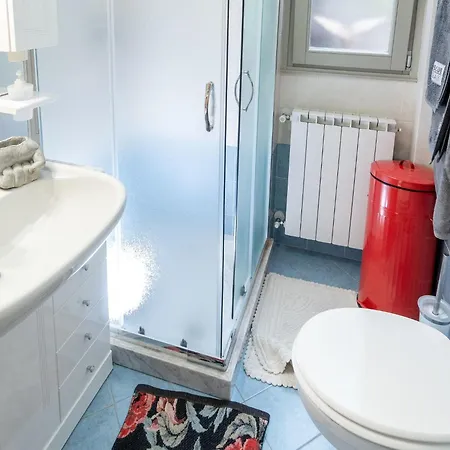 Apartman Serafino - Terrasse Und Pool Am Iseosee By Interhome